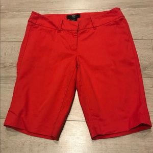 Ladies Bermuda/golf shorts